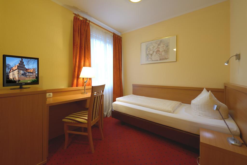 Hotel Heckkaten Хамбург Стая снимка